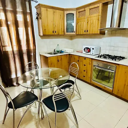 Cosy 2-bedroom - Wlk To Seafront, Area * سليمة