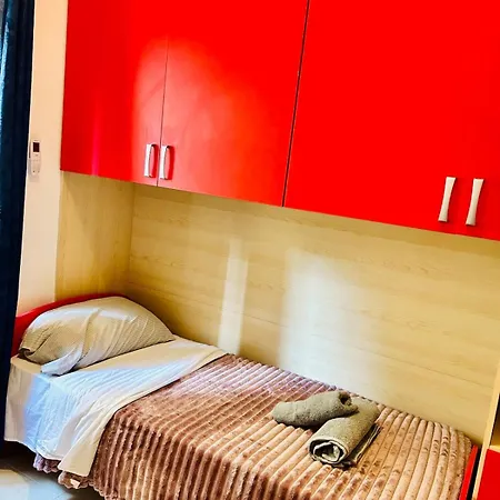 شقة Cosy 2-bedroom - Wlk To Seafront, Area *