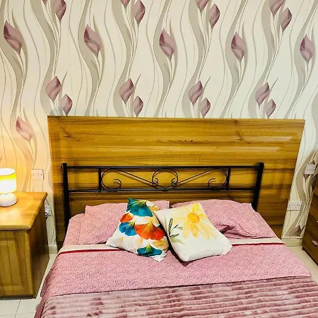 Cosy 2-bedroom - Wlk To Seafront, Area Apartment Sliema