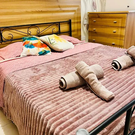 Cosy 2-bedroom - Wlk To Seafront, Area سليمة