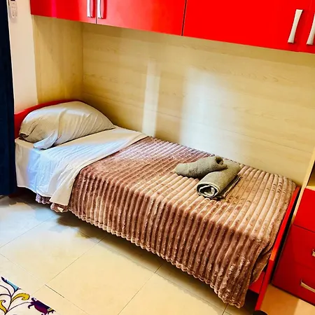 Cosy 2-bedroom - Wlk To Seafront, Area Apartment *