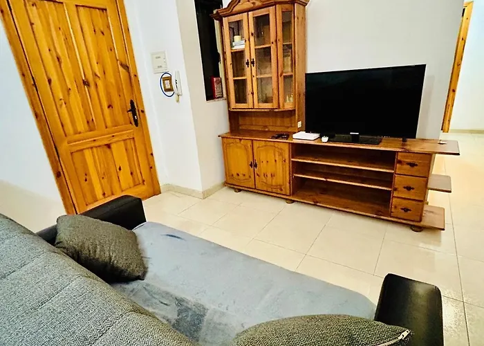 Apartament Cosy 2-bedroom - Wlk To Seafront, Area Sliema