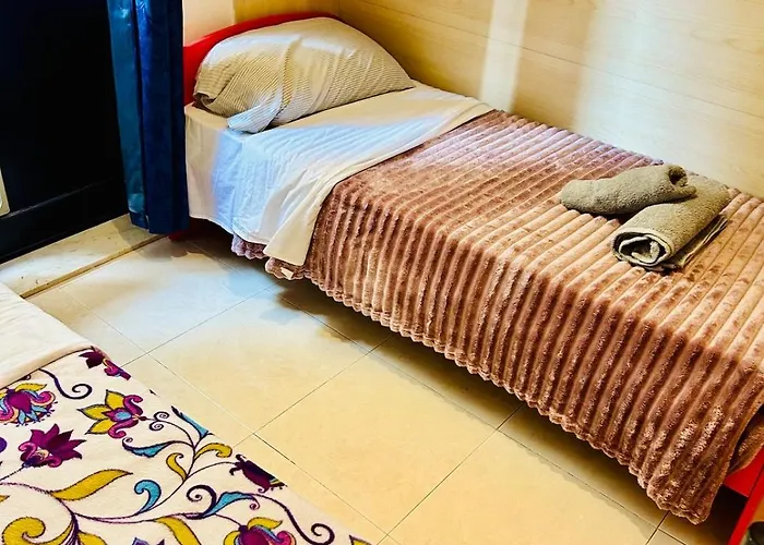 Apartament Cosy 2-bedroom - Wlk To Seafront, Area Sliema